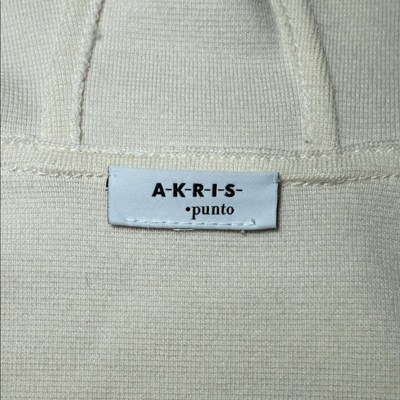 AKRIS Punto Cap Sleeve Merino Wool Snap Front Hooded Sweater - Picture 12 of 14